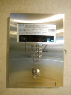 セキュリティ　オートロック完備で女性も安心！