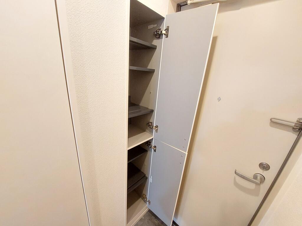 玄関　※別室写真