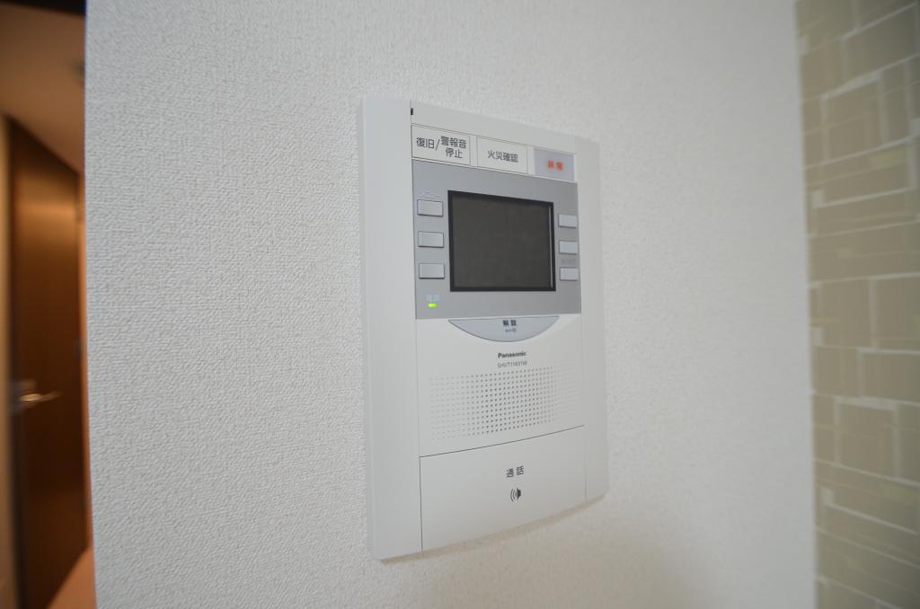 セキュリティ　カメラ付インターホン