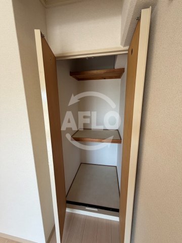 玄関　大手前ハイツ　玄関