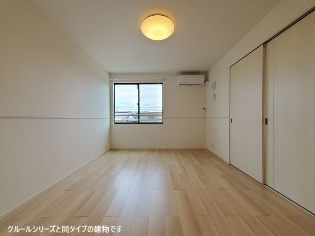 居室・リビング　使いやすい居間です