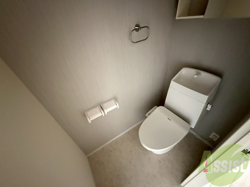 トイレ　トイレはウォシュレット付きです。シャワートイレは嬉しいですね