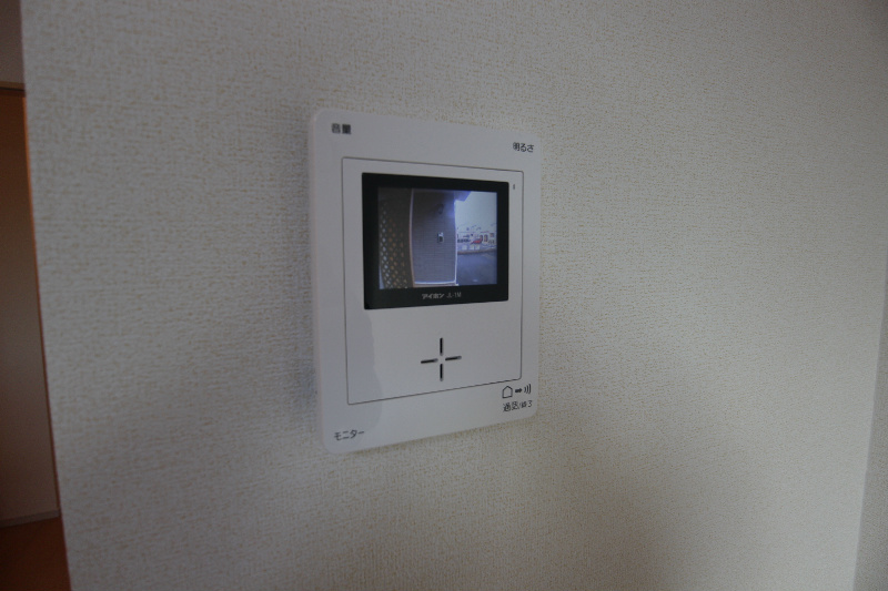 セキュリティ　ＴＶモニターほんで来客の確認