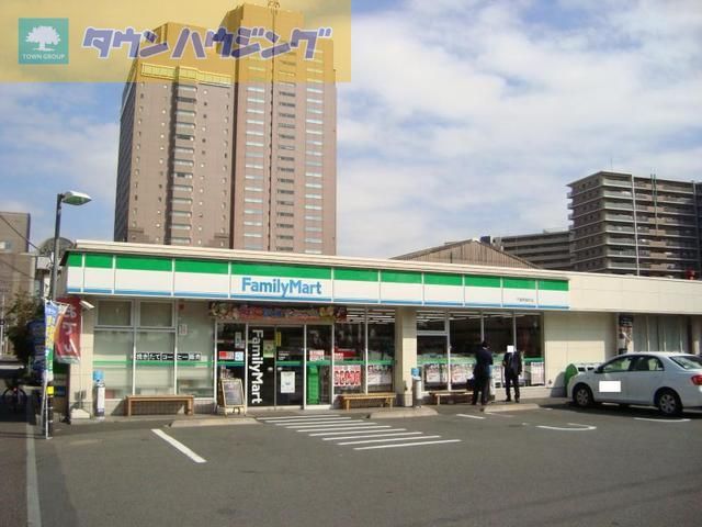 コンビニ　ファミリーマート千葉みなと駅南口店（コンビニ）まで1170m