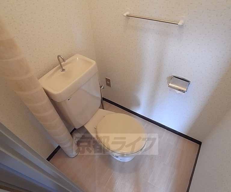 トイレ　清潔感のあるトイレです。