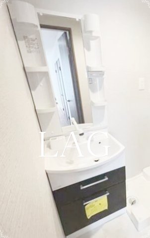 洗面設備　洗面台です。