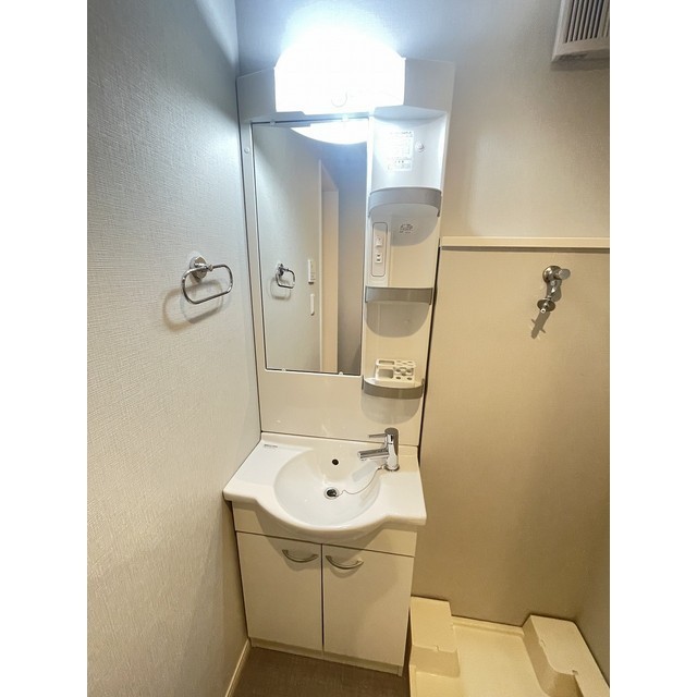 洗面設備　他の部屋の参考画像