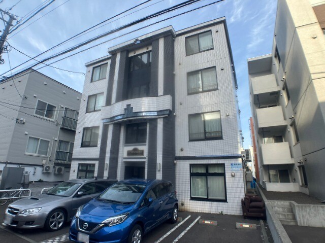 建物外観　札幌市東区北二十二条東「リストワール元町駅南」