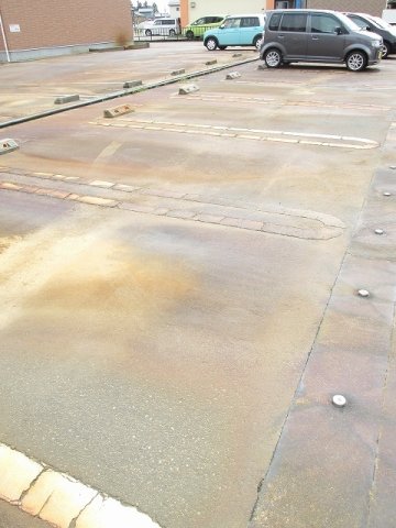駐車場　駐車場完備です