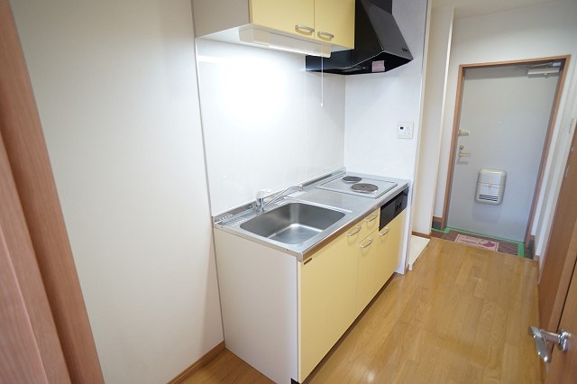 キッチン　レーベンハウス桶川店へ　048-787-5511