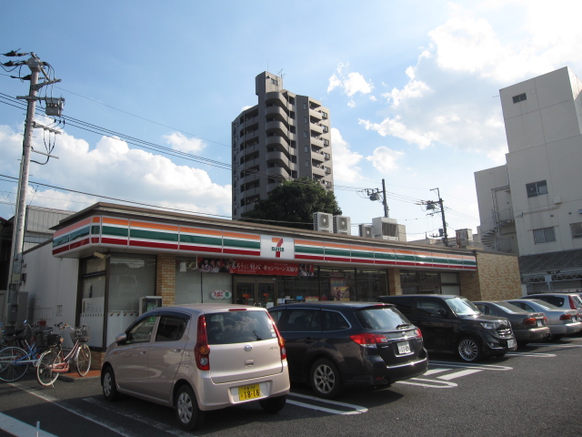コンビニ　セブンイレブン 桶川東1丁目店（コンビニ）まで470m