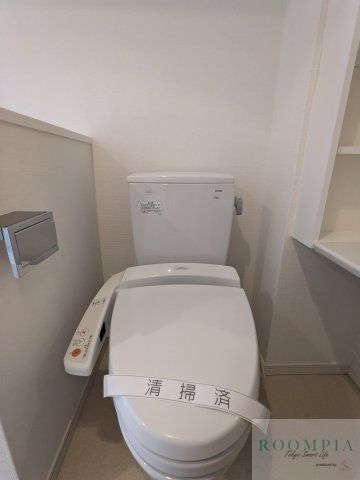 トイレ　トイレ