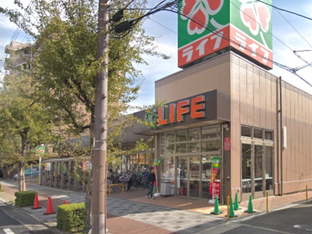 スーパー　ライフ旭大宮店（スーパー）まで189m