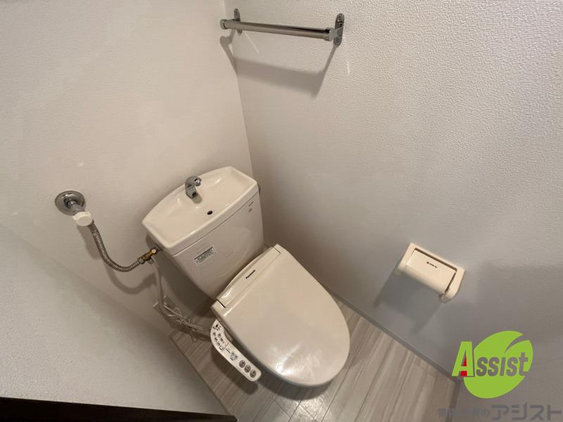 トイレ　清潔感があり安心して使用できるトイレになっておりました。