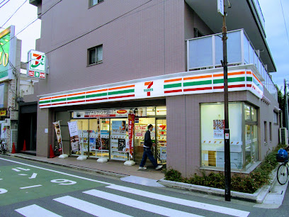 コンビニ　セブンイレブン 豊島千川駅北店（コンビニ）まで631m