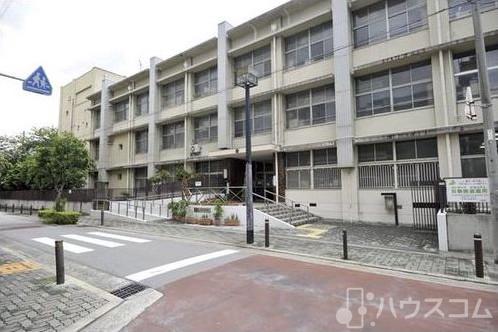 小学校　野中小学校（小学校）まで10m