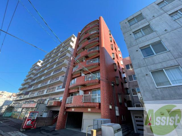 建物外観　札幌市中央区南８条西「ローヤルハイツ８・８」