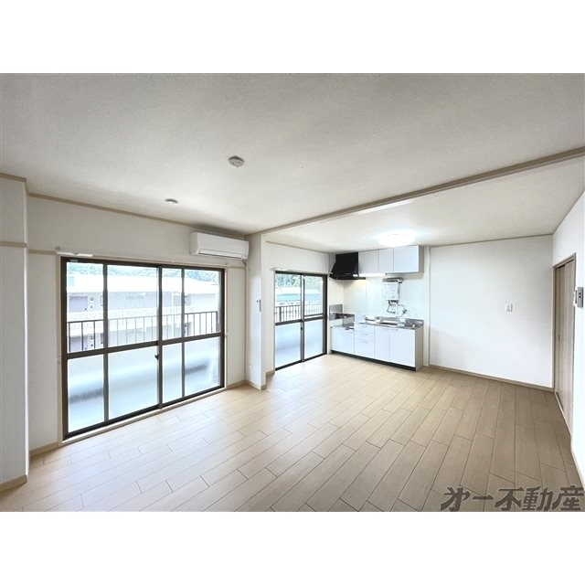 建物外観　ＬＤＫ