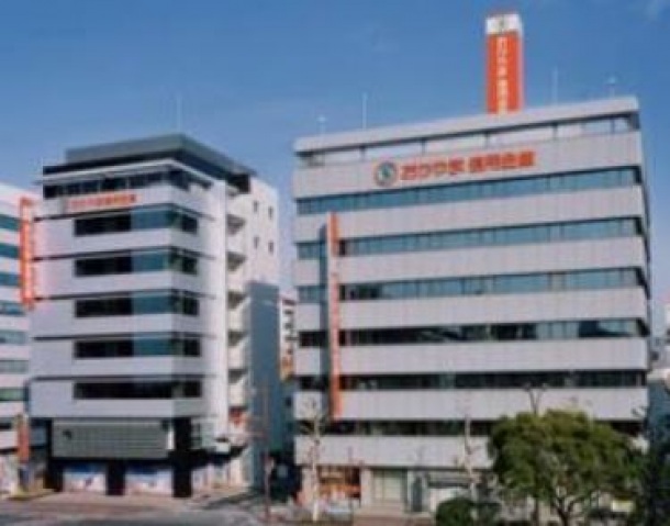 銀行　おかやま信用金庫本店（銀行）まで348m
