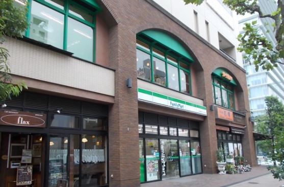 コンビニ　ファミリーマート日本橋浜町Fタワー店（コンビニ）まで92m