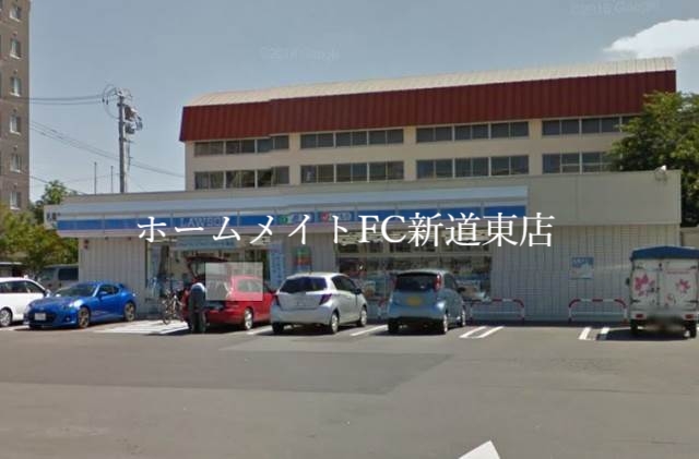 コンビニ　ローソン札幌北22東一丁目店（コンビニ）まで511m