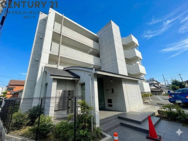 建物外観　オートロック付きで安心！