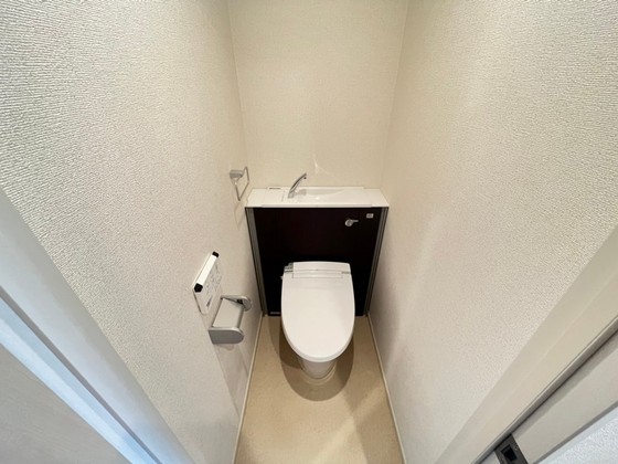 トイレ　※別部屋の写真です
