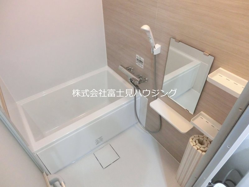 バス・シャワールーム　浴室