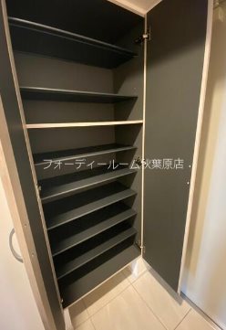 玄関　★《見学予約受付中》契約金がクレジット決済可能です★