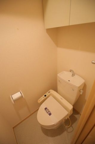 パークウェル千駄木駅前のトイレ写真