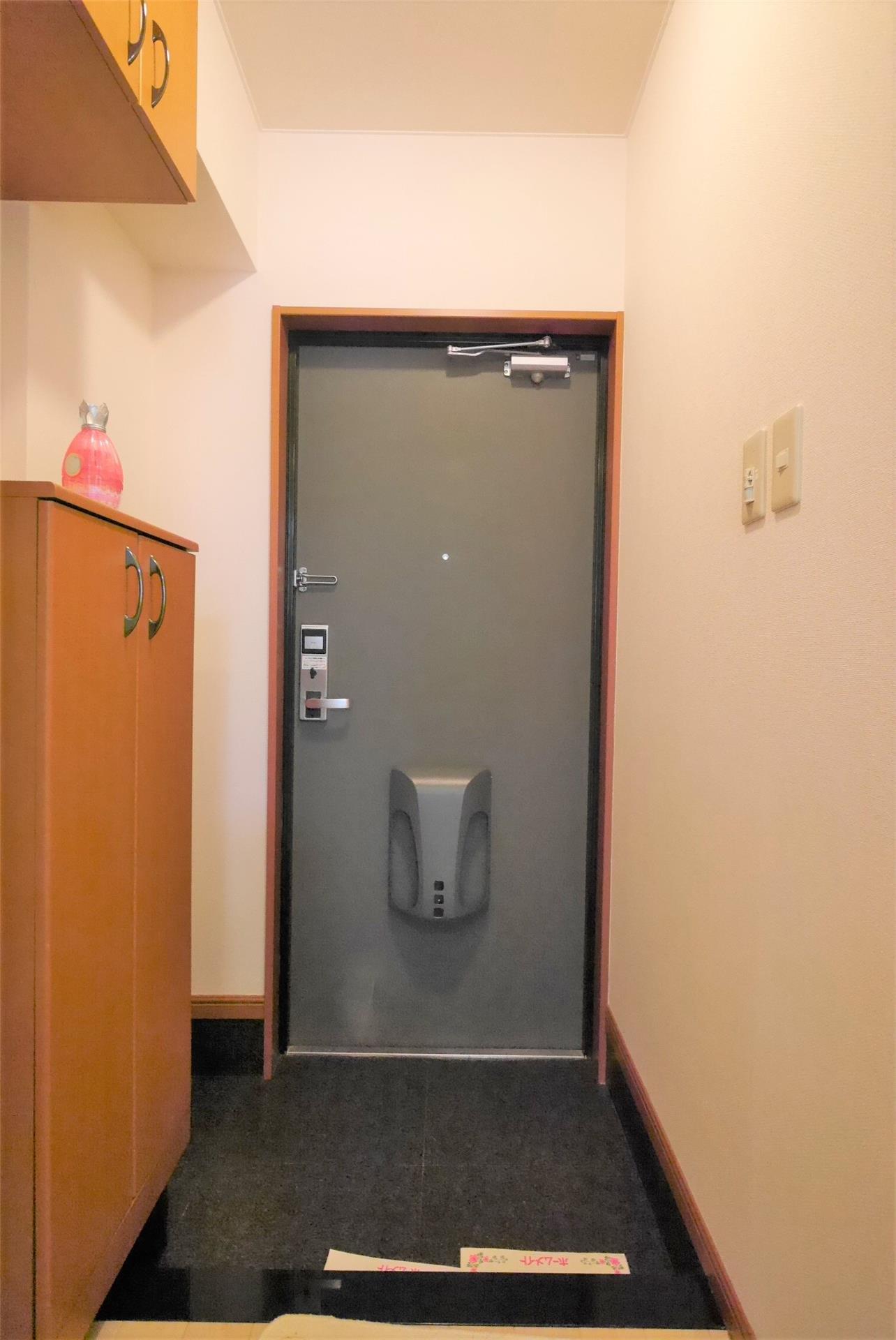 ホウトクの玄関写真