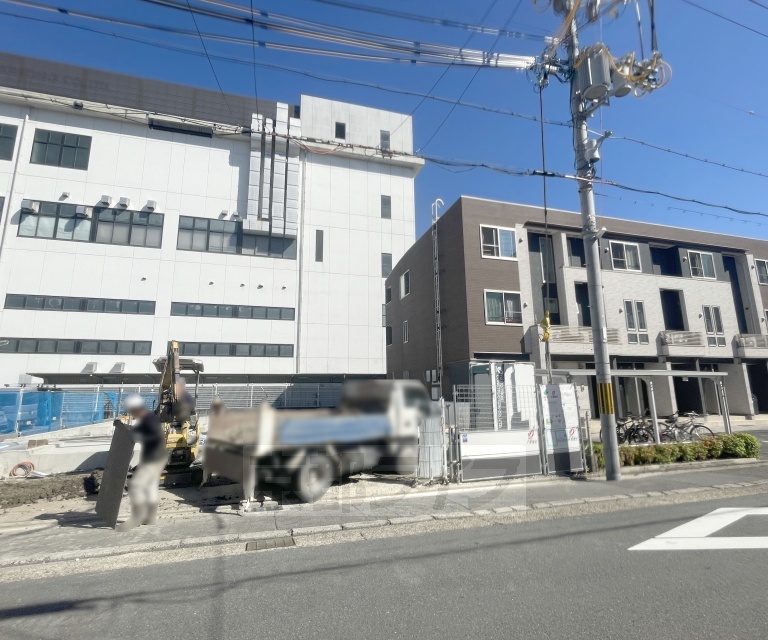 その他　・建築中