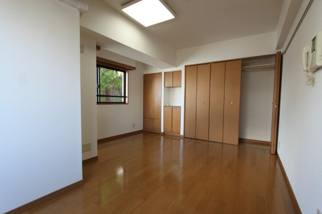 居室・リビング　きれいなお部屋