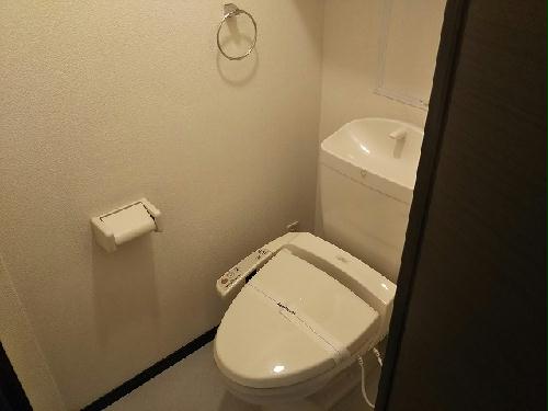 トイレ　自宅にもあると嬉しい温水洗浄便座
