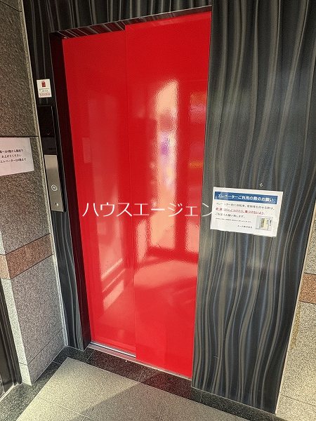その他共有部分　エレベータが４階まで利用可能です！
