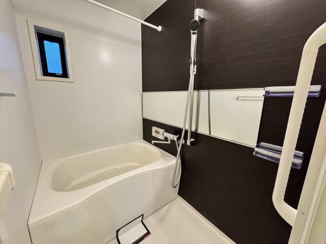 ヒルサイド表台の風呂写真
