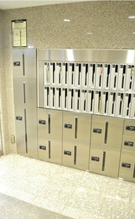 その他共有部分　仲介手数料は賃料の半月分です