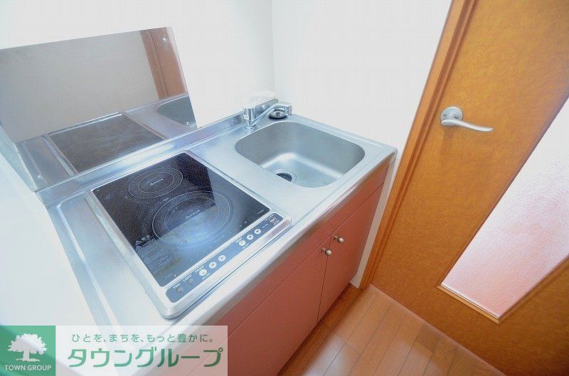 キッチン　設備・使用は号室により異なる為、現況を優先いたします。
