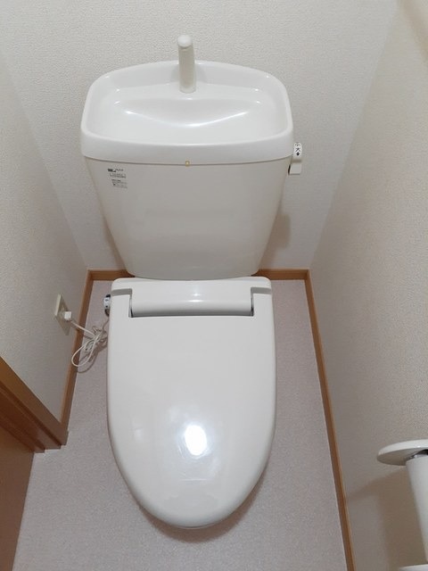 トイレ　図面と現状に相違がある場合には現状を優先
