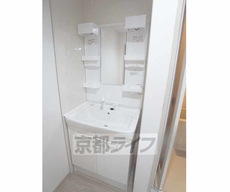 洗面設備　シャンプードレッサーです。