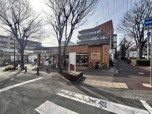コンビニ　セブンイレブン芦屋打出駅北店（コンビニ）まで3044m