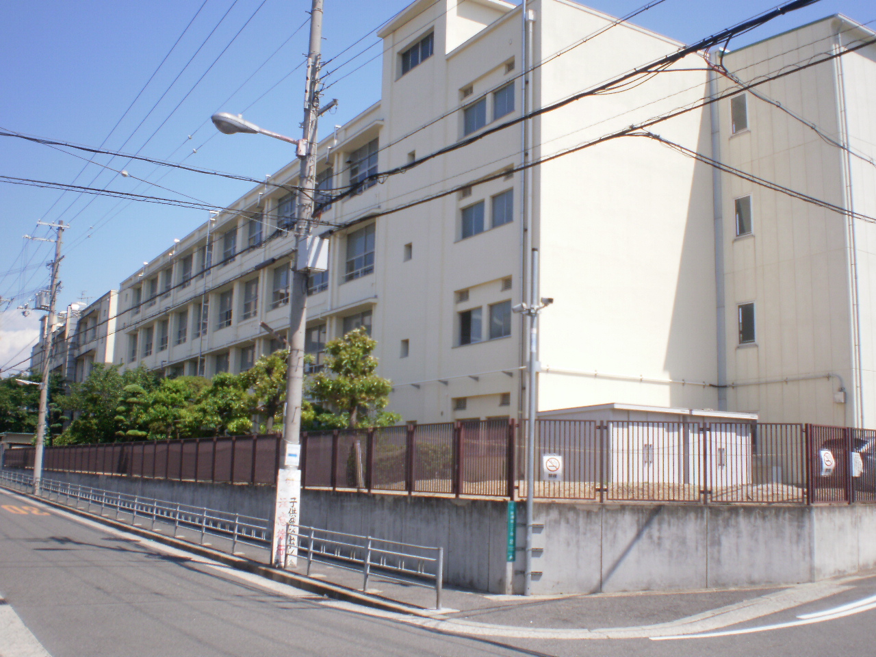 地下鉄谷町線 出戸駅 徒歩8分 8階建 築21年の周辺写真