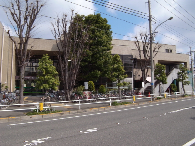 図書館　国分寺市立本多図書館（図書館）まで216m