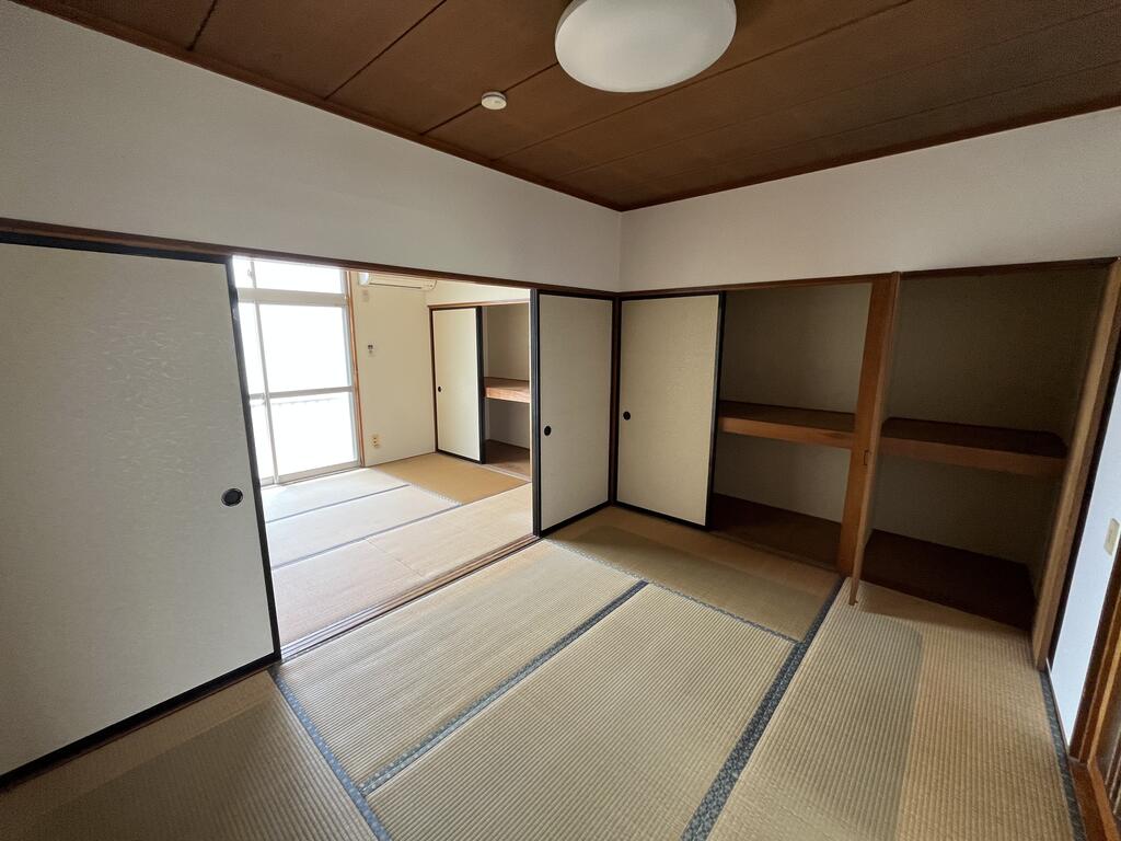 南町コーポの居間写真
