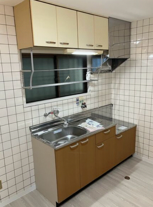 阪神電鉄阪神なんば線 千鳥橋駅 徒歩13分 4階建 築41年のキッチン写真