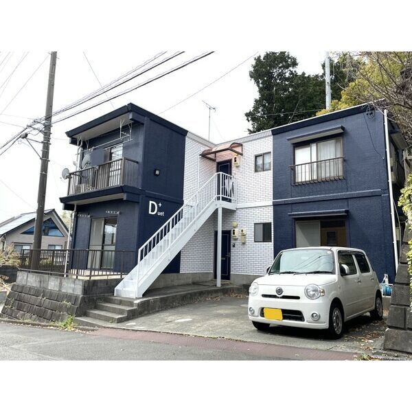 静岡市清水区草薙のマンションの建物外観