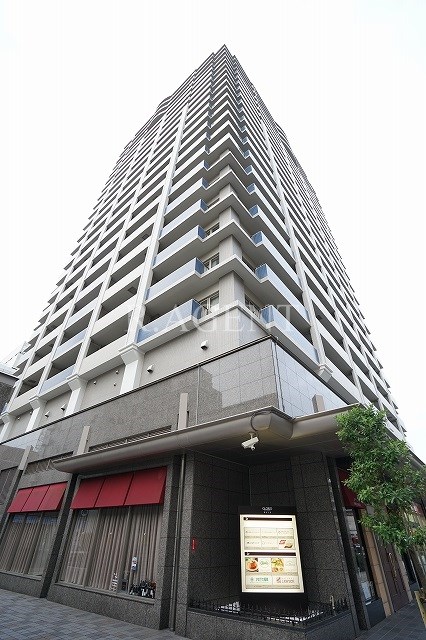 グローリオタワー横浜元町の建物外観