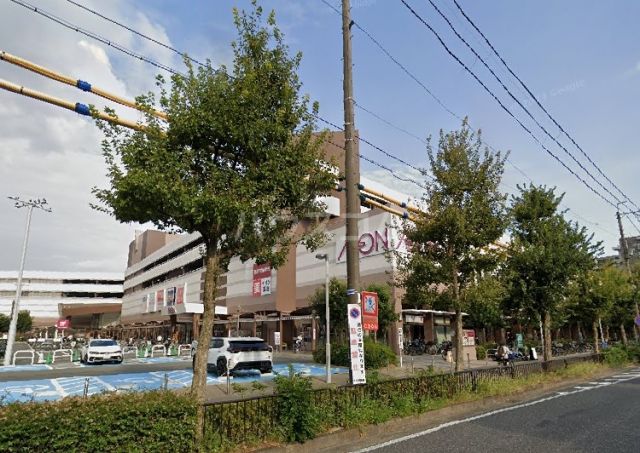 【京都市南区四ツ塚町のマンションのショッピングセンター】