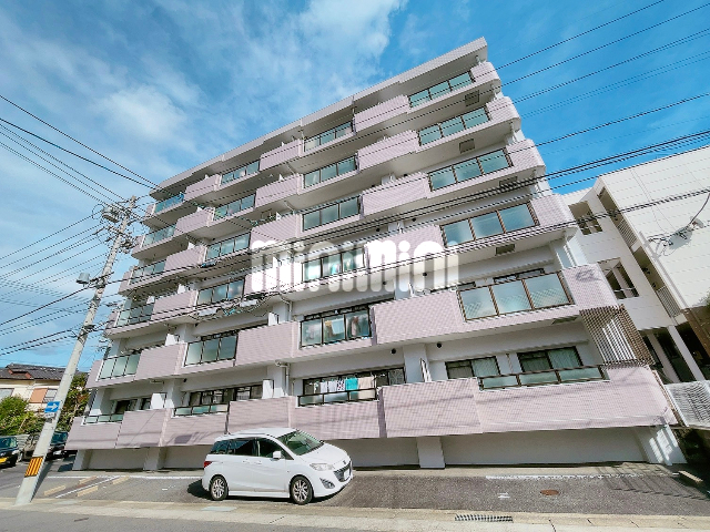 【アルカディアII牧の里の建物外観】