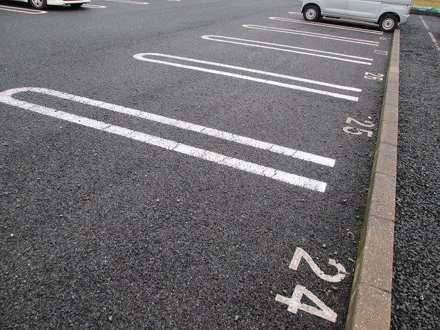 【長生郡一宮町一宮のアパートの駐車場】